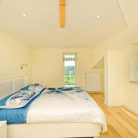 Semesterbostad Demetra