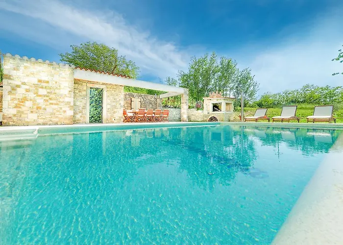 Tatil Evi Demetra